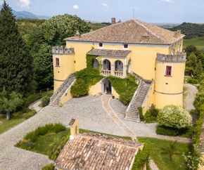 Castello_di_Serragiumenta